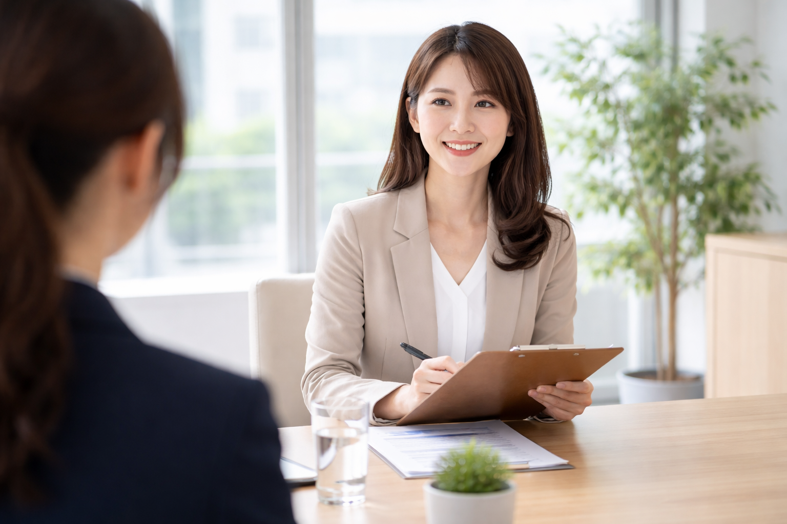 手ぶらでOK！面接・システム説明